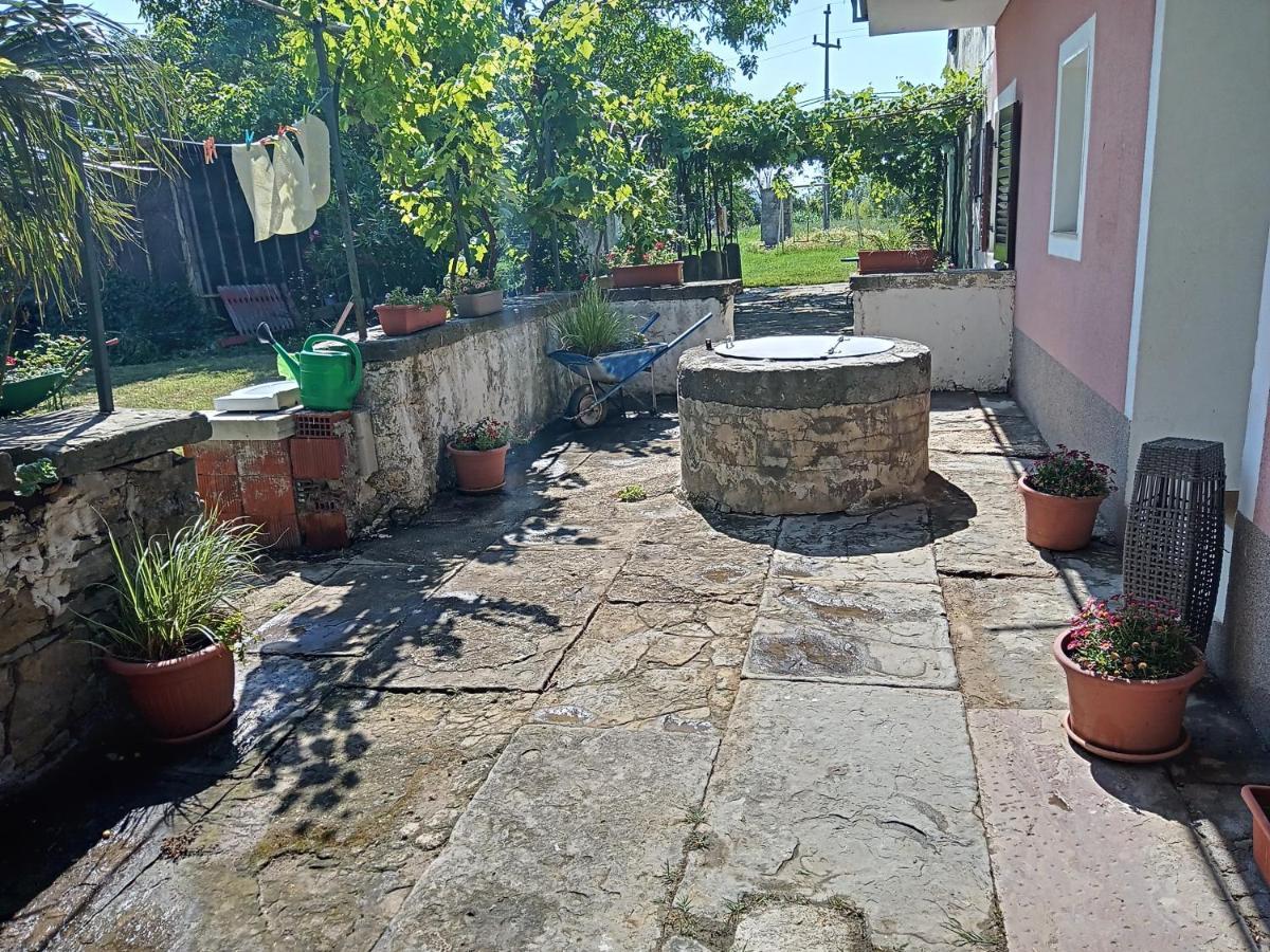 Luna Ankaran Exterior foto